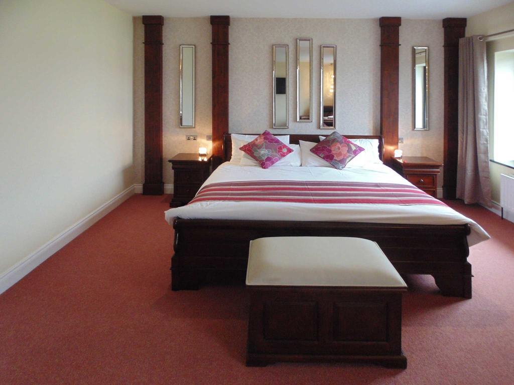 Ostan Oilean Acla Hotel Achill Sound Bagian luar foto